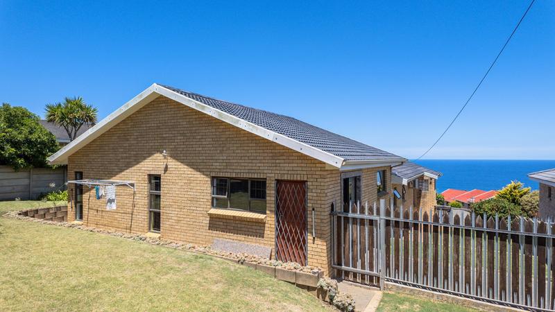 5 Bedroom Property for Sale in Dana Bay Western Cape